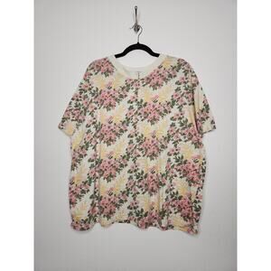 Vintage 80s 90s Venezia Floral Henley Tshirt Shirt Nature CottageCore Skate